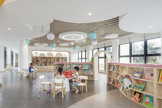 廣州設(shè)計裝修公司洞頭區(qū)靈昆幼兒園裝飾設(shè)計案例 廣州設(shè)計裝修公司洞頭區(qū)靈昆幼兒園裝飾設(shè)計案例
